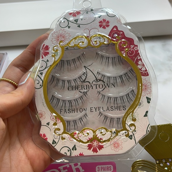 Bundle of 6 brand new eyelashes/lashes - Picture 5 of 12